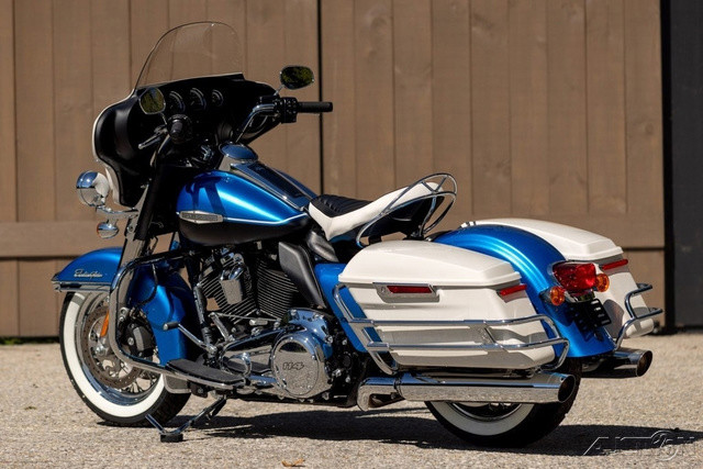 Electra Glide® Revival