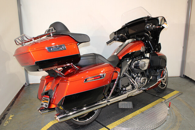 Street Glide® Ultra
