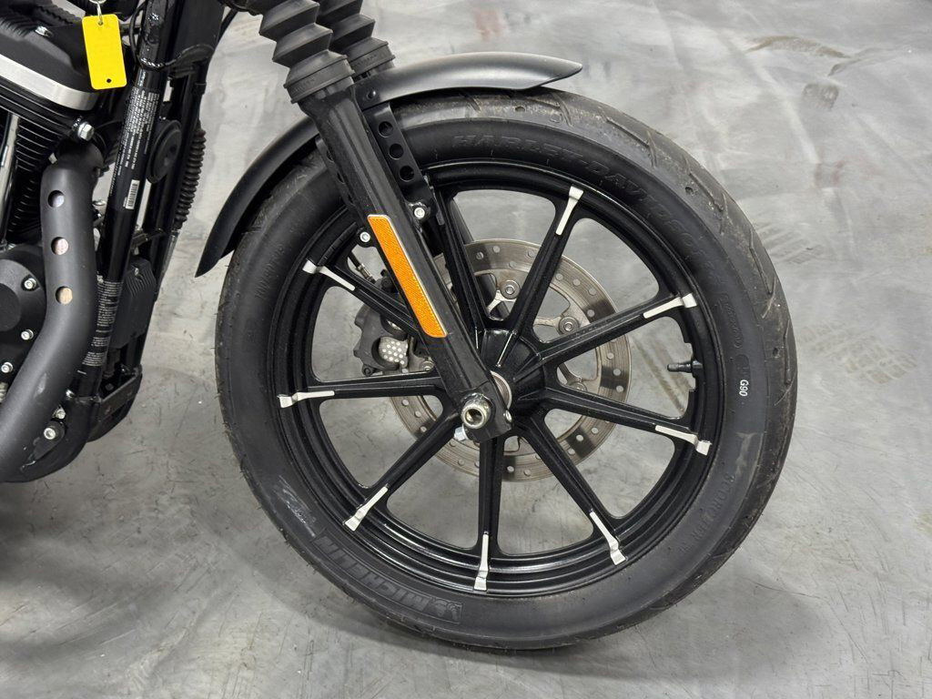 Iron 883®