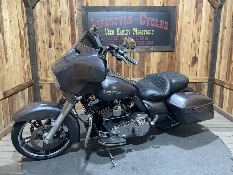 Street Glide® Special