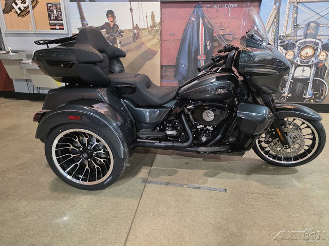 Street Glide® 3 Limited