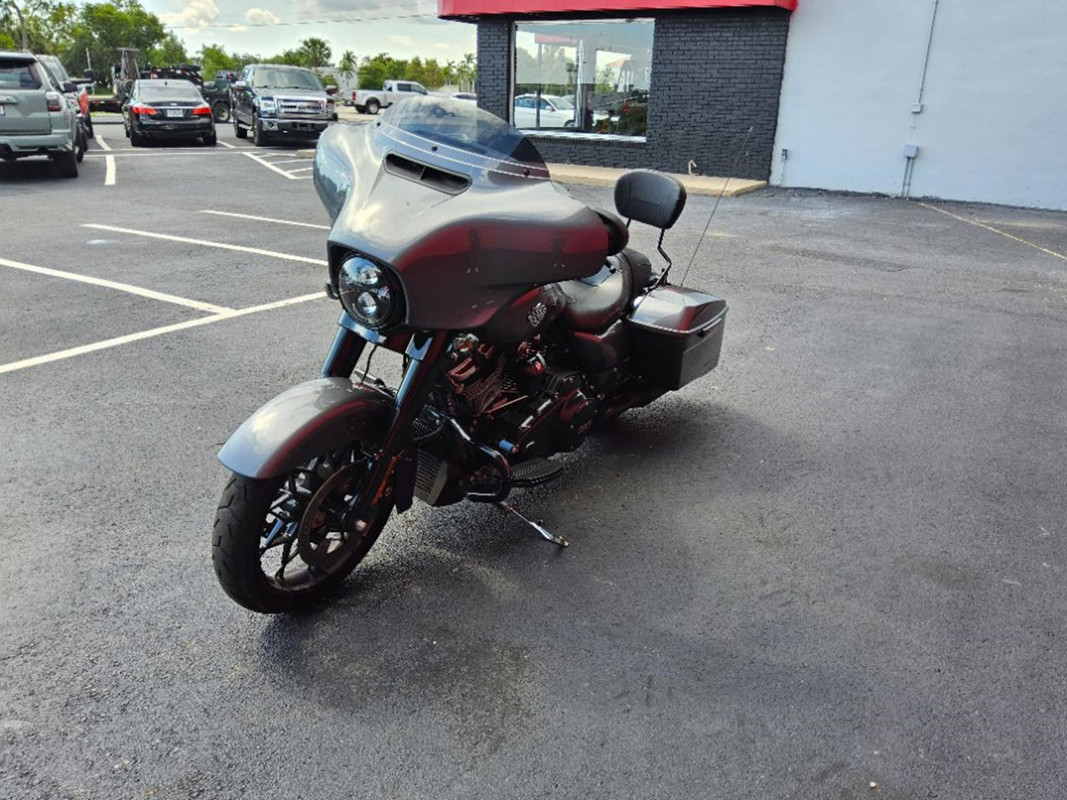 Street Glide® Special