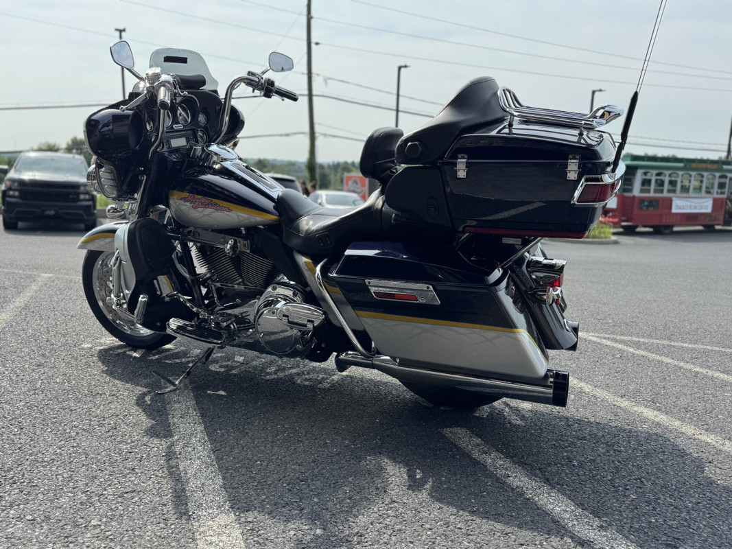 CVO® Ultra Classic® Electra Glide®