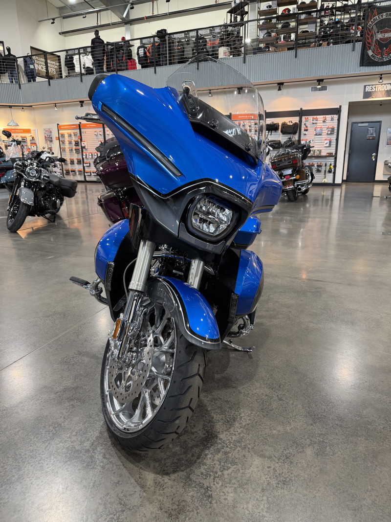 CVO® Street Glide® Limited