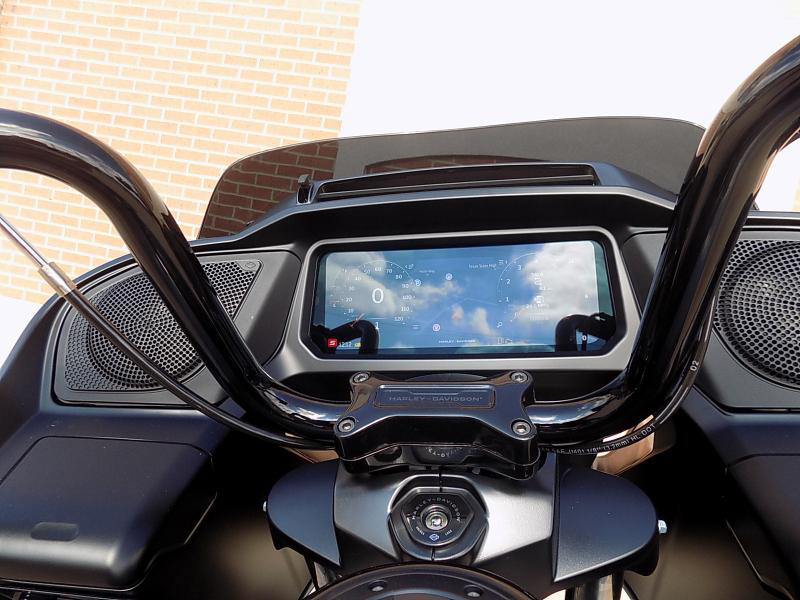 Road Glide®