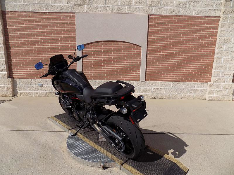 Pan America® 1250 ST