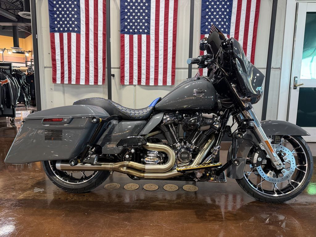 Street Glide® Special