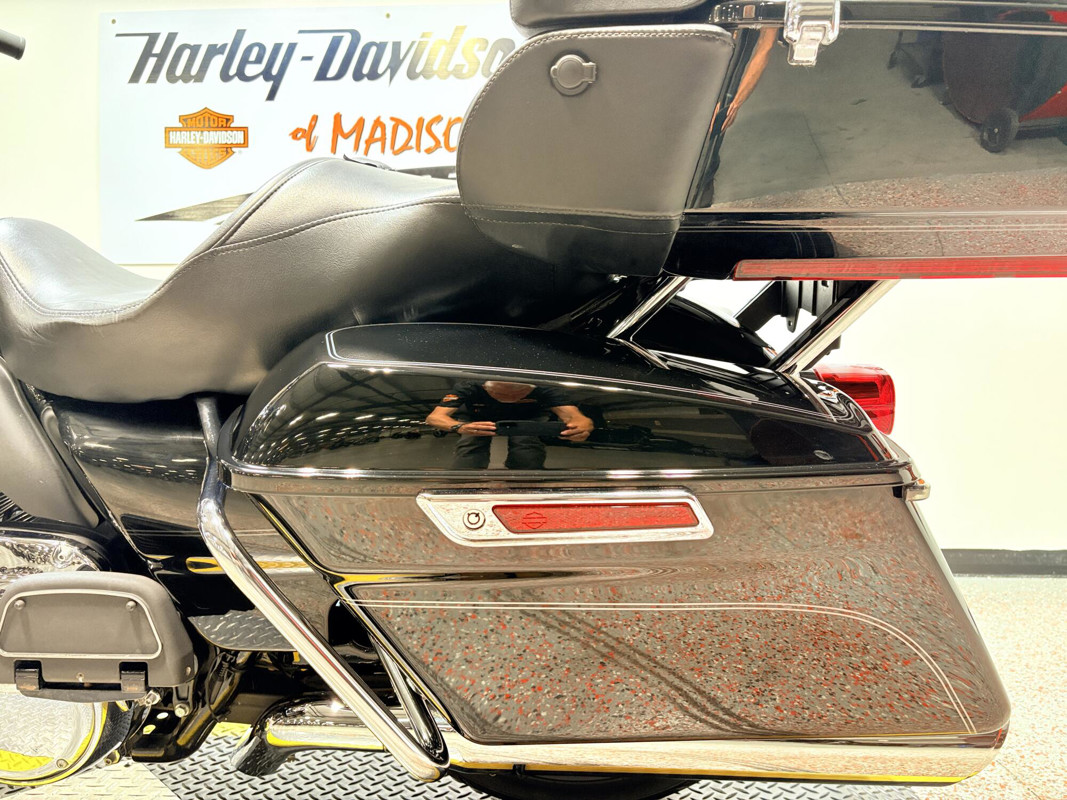 Road Glide® Ultra