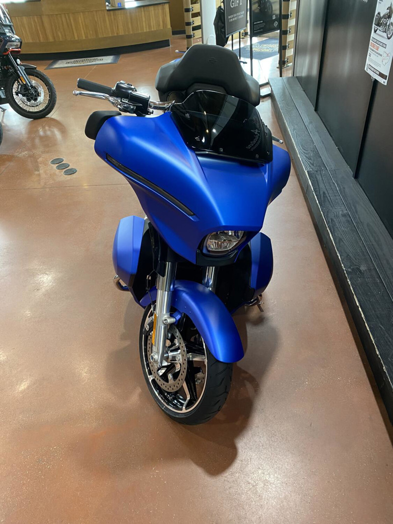 Street Glide®