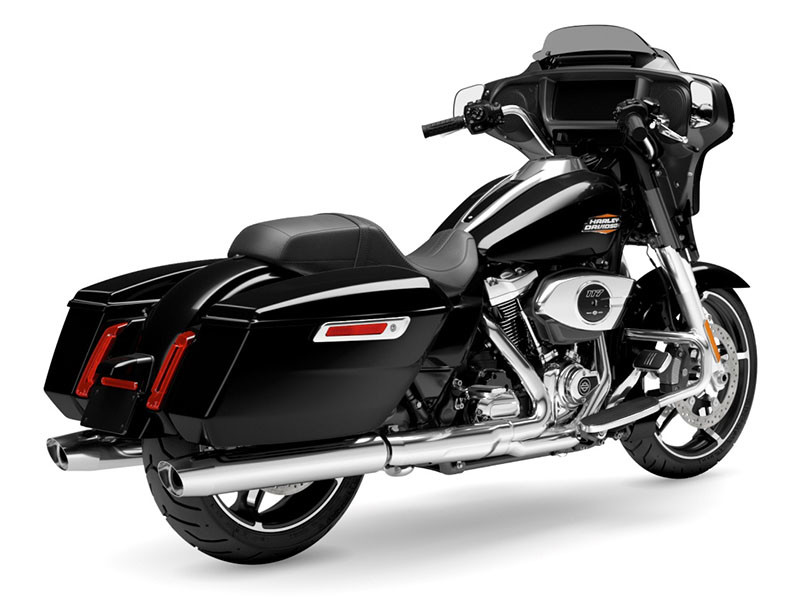 Street Glide®