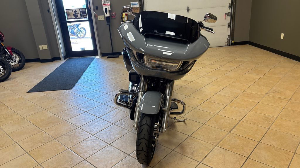 Road Glide®