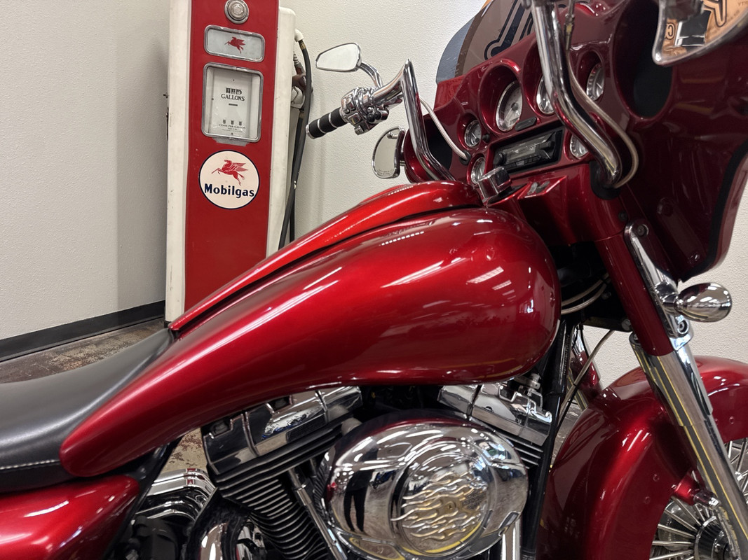 Street Glide®