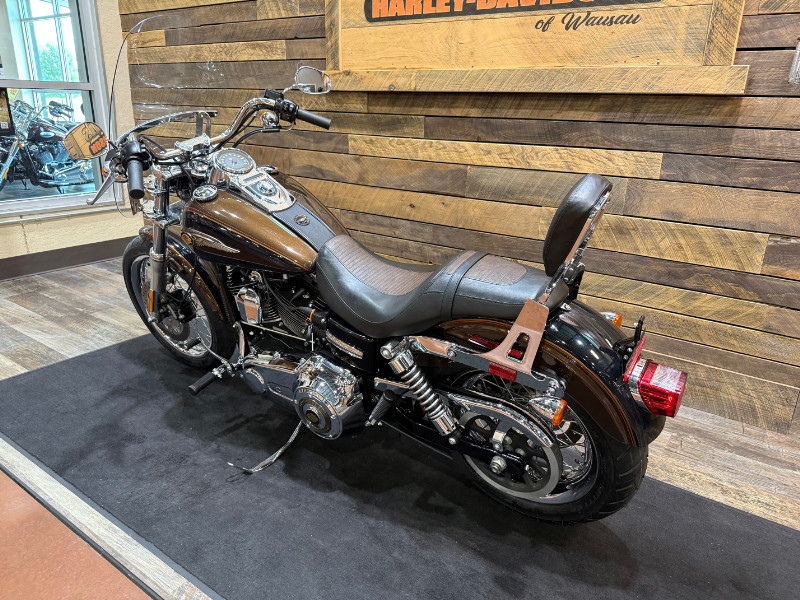 Dyna® Super Glide® Custom 110th Anniversary