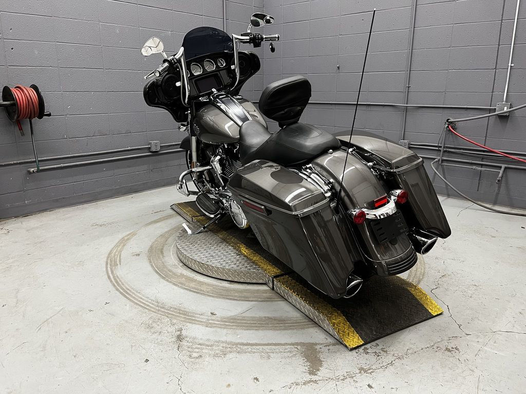 Street Glide® Special