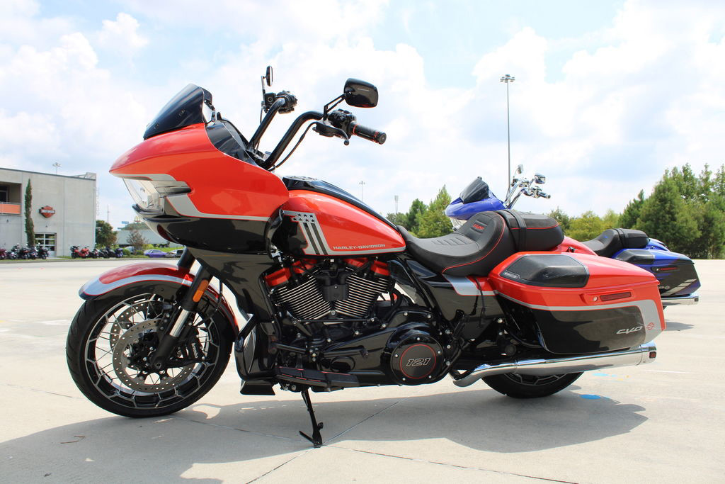 CVO® Road Glide®