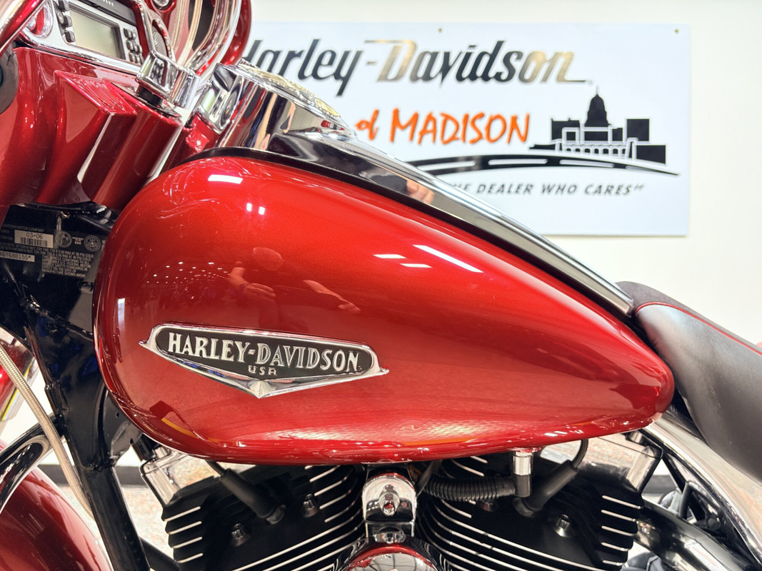 Electra Glide® Standard
