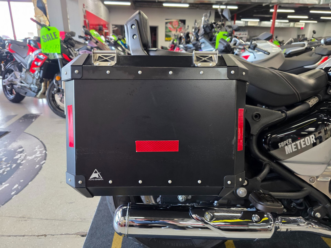 Super Meteor 650