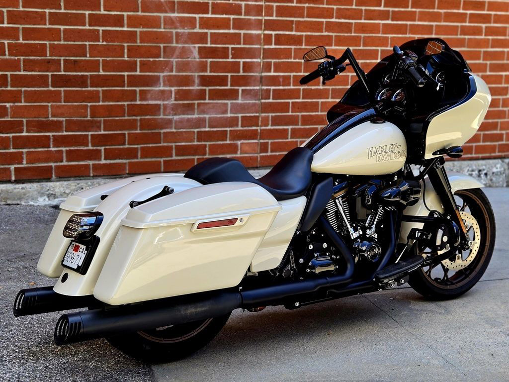 Road Glide® ST