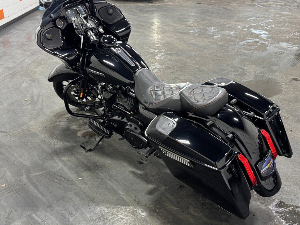 Road Glide® Special