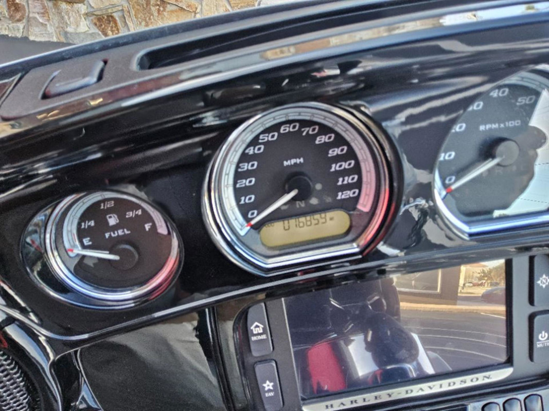 Electra Glide® Ultra Limited® Low