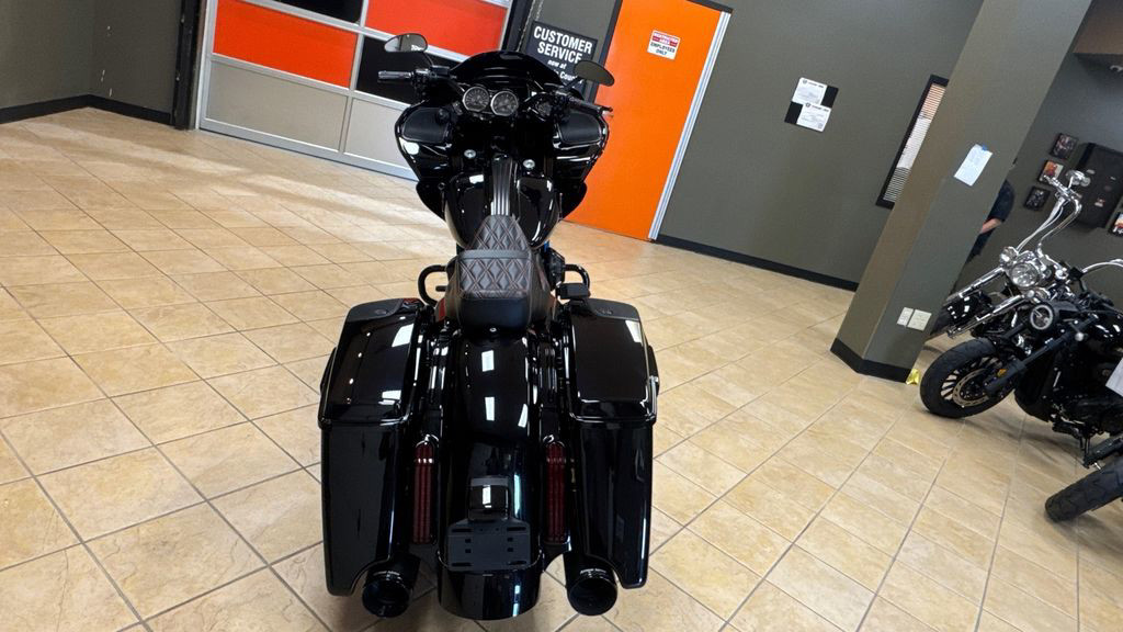 CVO® Road Glide®