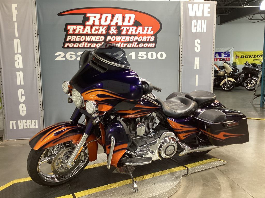 CVO® Street Glide®