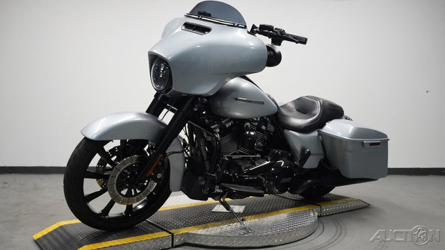 Street Glide® Special