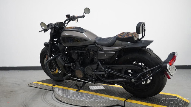 Sportster® S