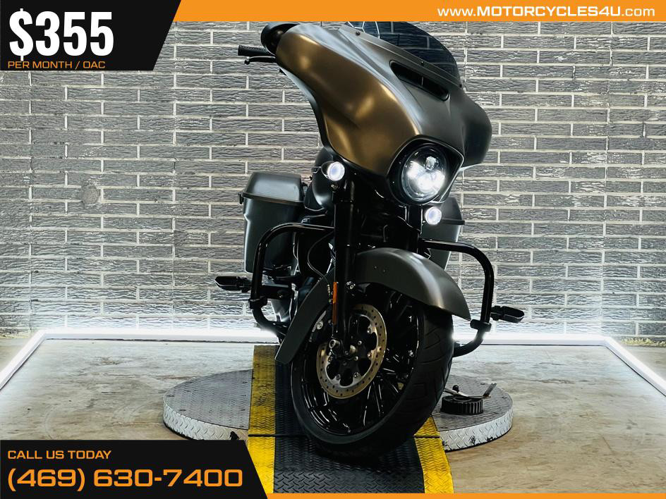 Street Glide® Special