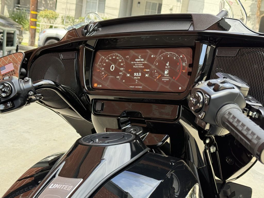 Street Glide® Limited