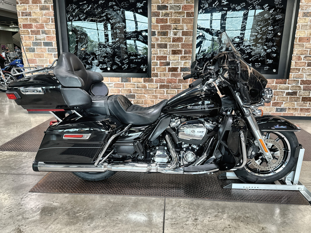 Electra Glide® Ultra Limited® Low