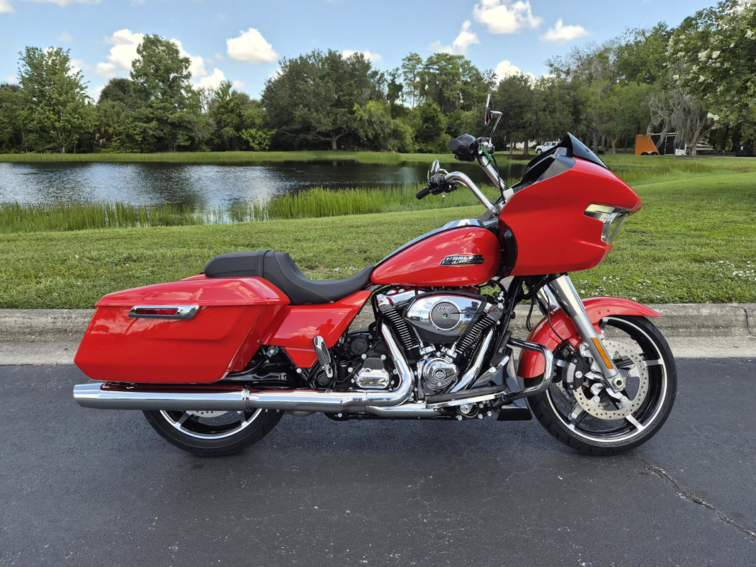 Road Glide®