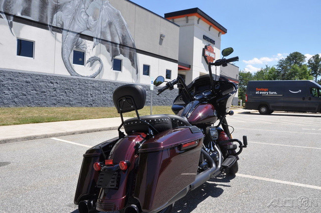 Road Glide® Special