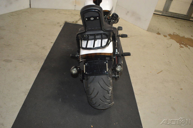 CVO® Pro Street Breakout®