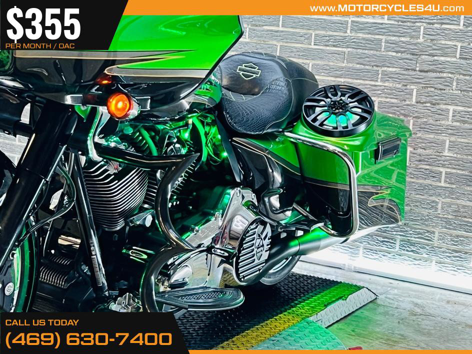 Road Glide®