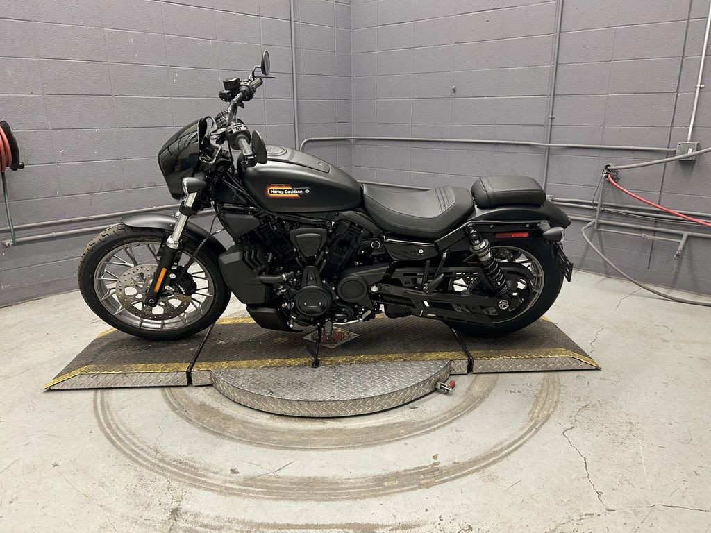 Nightster