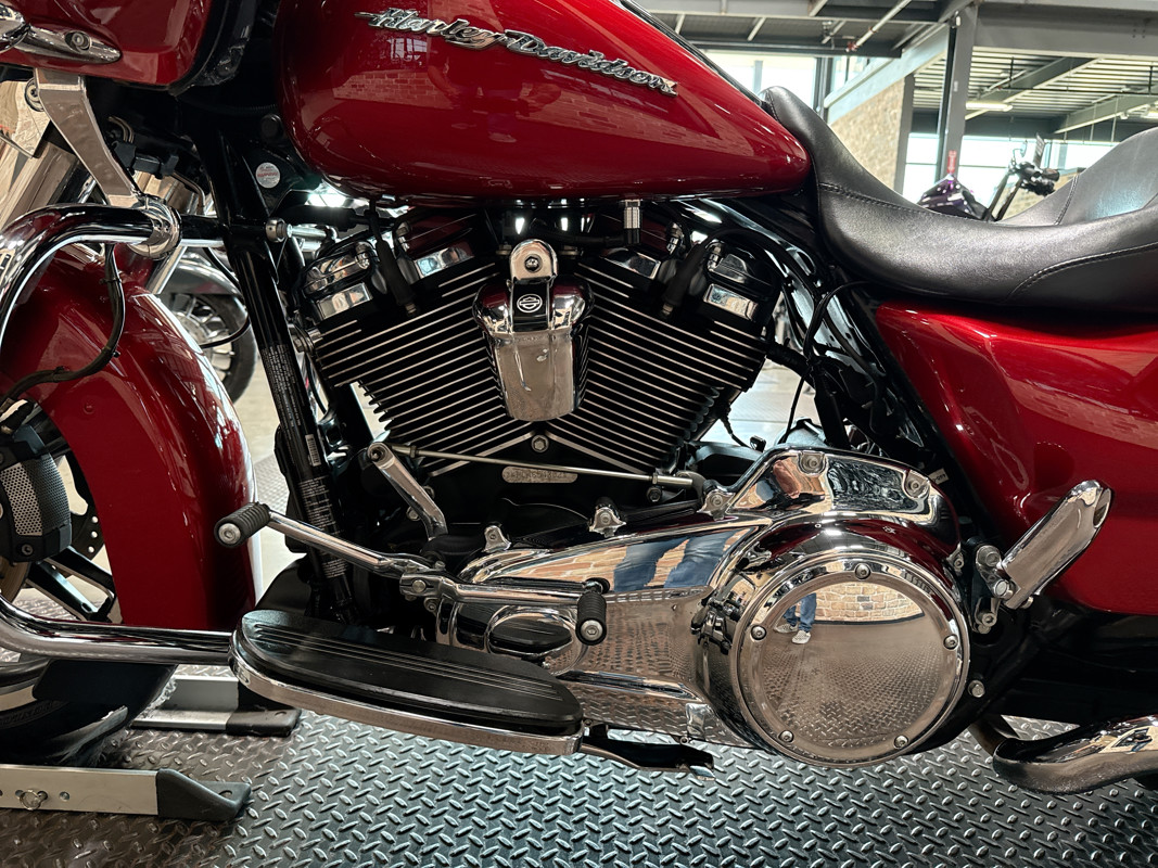 Road Glide®