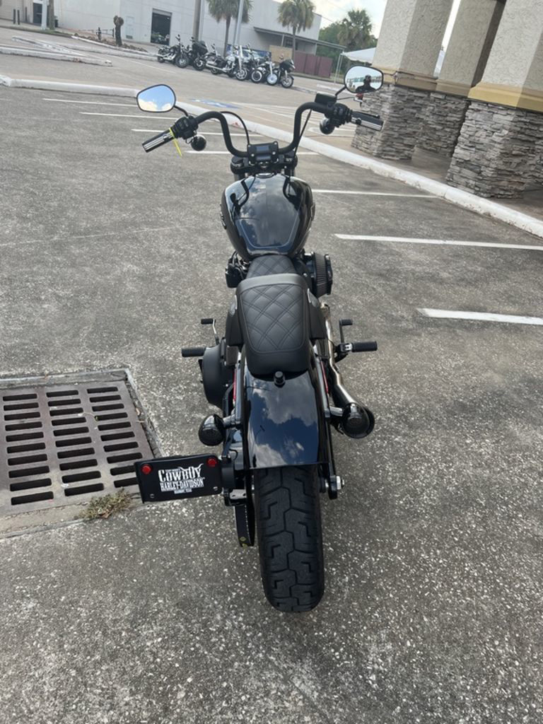 Softail® Street Bob®