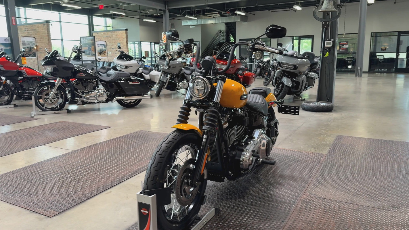 Street Bob®