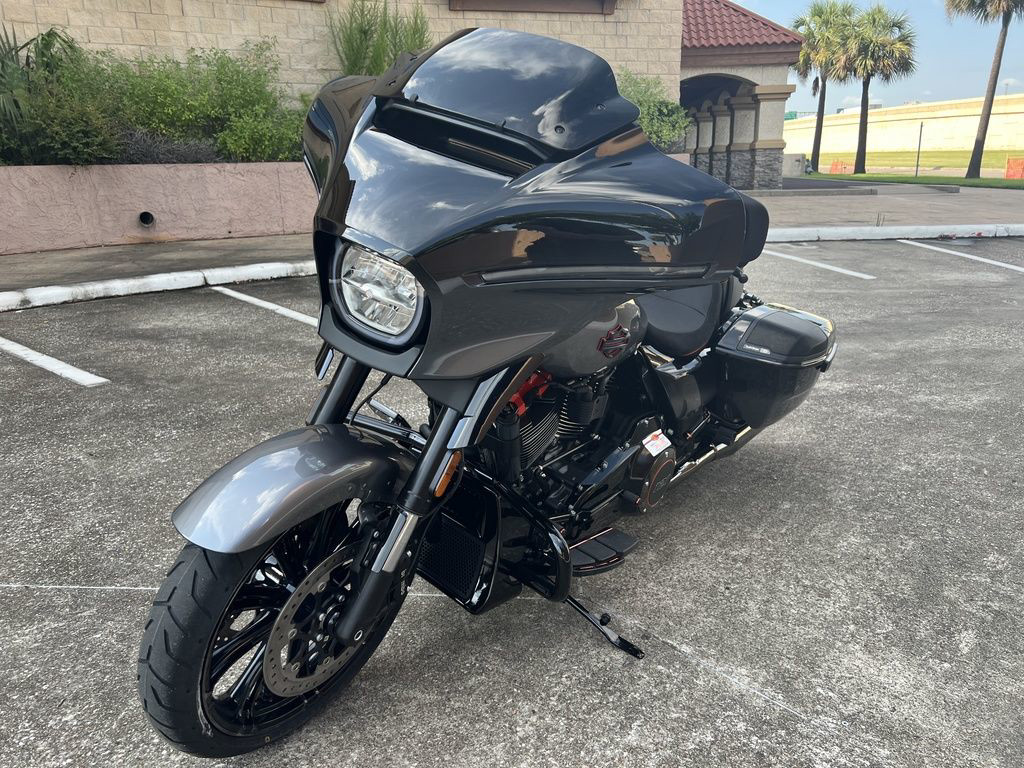 CVO® Street Glide®