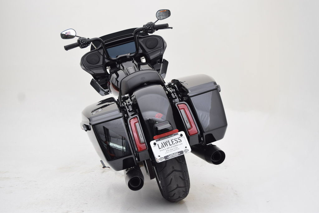 Road Glide®