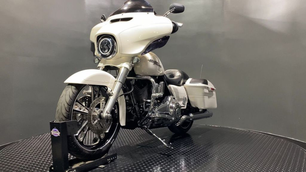 Street Glide® Special