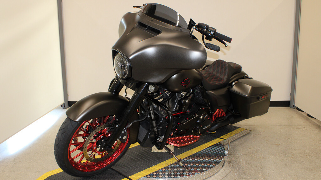 Street Glide® Special