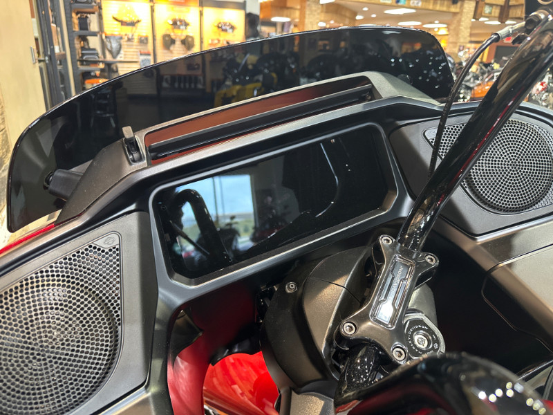 Road Glide®
