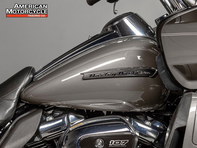 Road Glide® Ultra