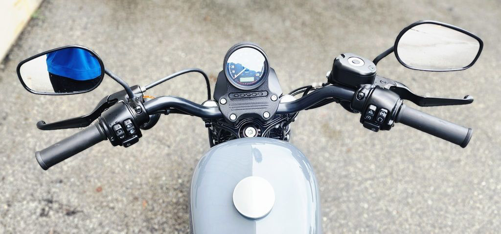 Iron 883®