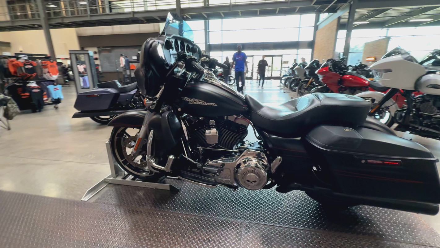 Street Glide® Special