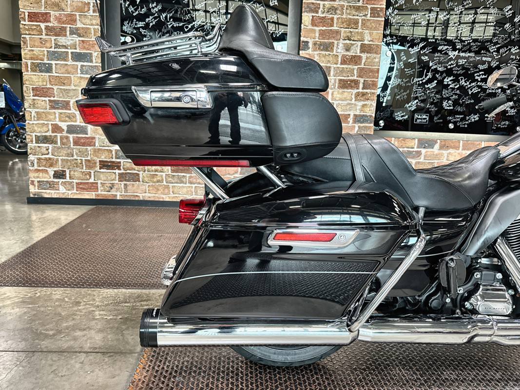 Electra Glide® Ultra Limited® Low