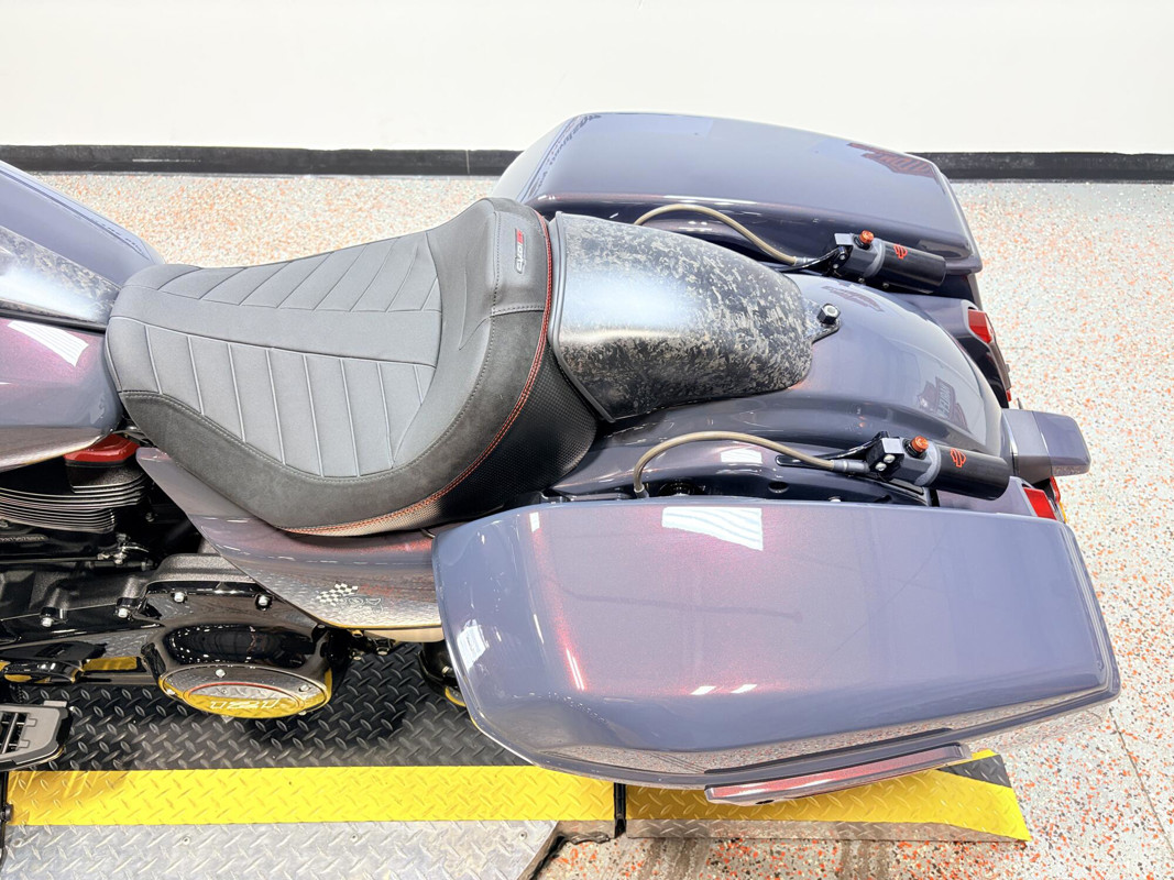 CVO® Street Glide® ST