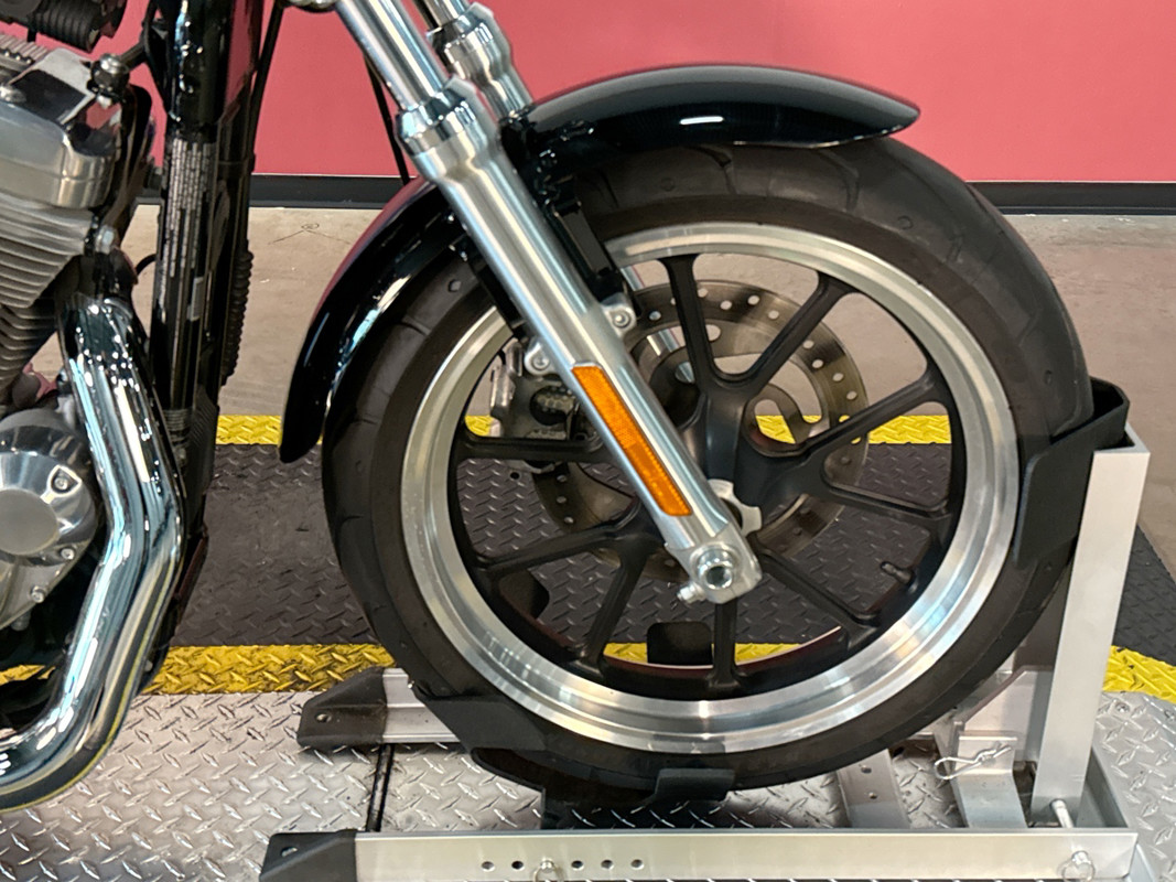 Sportster® SuperLow®